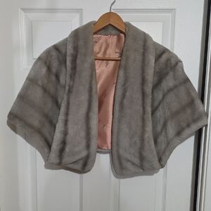Vintage Gray Faux Fur Shawl